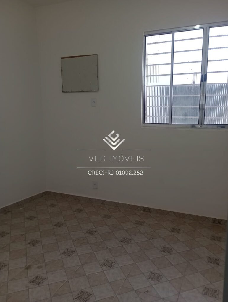 ESTRADA DA AGUA GRANDE 205 3