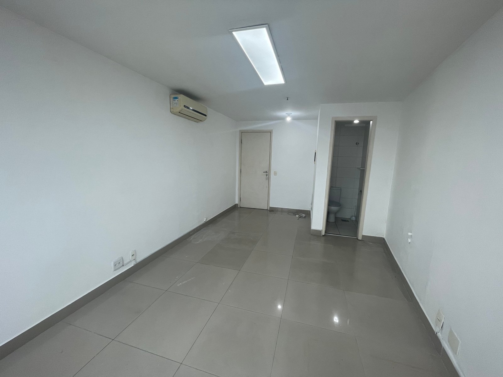 Apartamento com 2 Quartos para alugar, 70m² – Barra da Tijuca