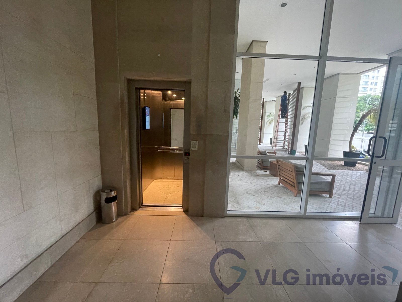 Apartamento com 2 Quartos para alugar, 70m² – Barra da Tijuca