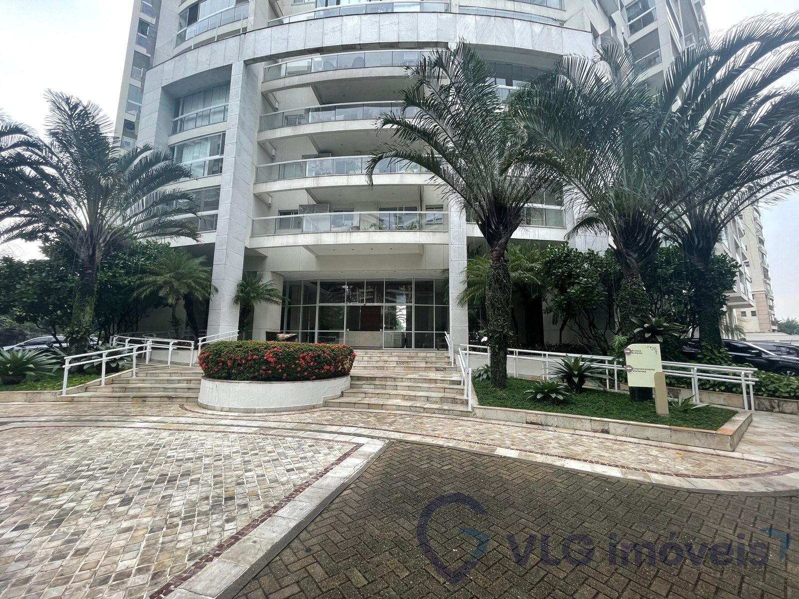 Apartamento com 2 Quartos para alugar, 70m² – Barra da Tijuca