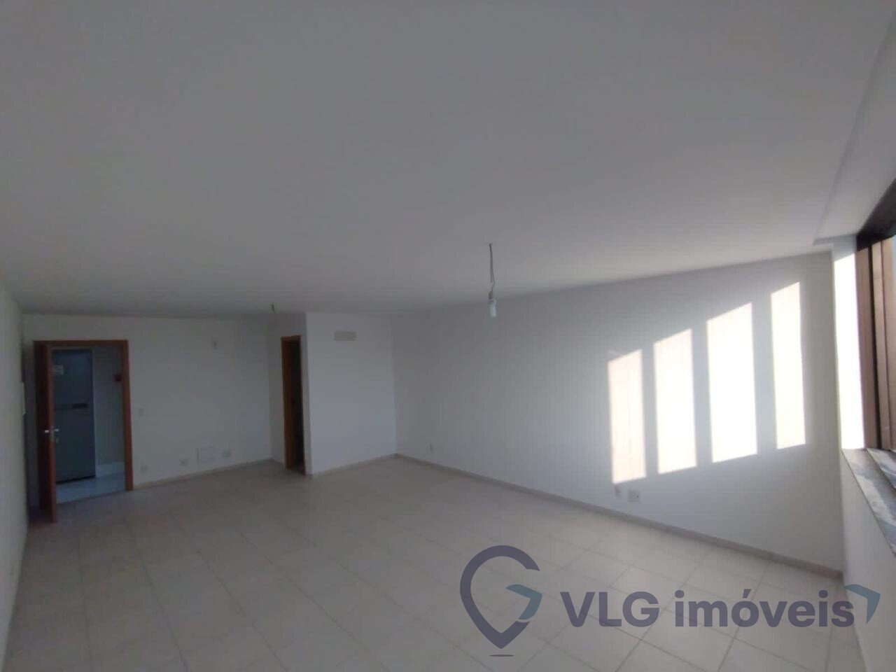 Conjunto Comercial / Sala para venda ou aluguel, 36m² – Pechincha
