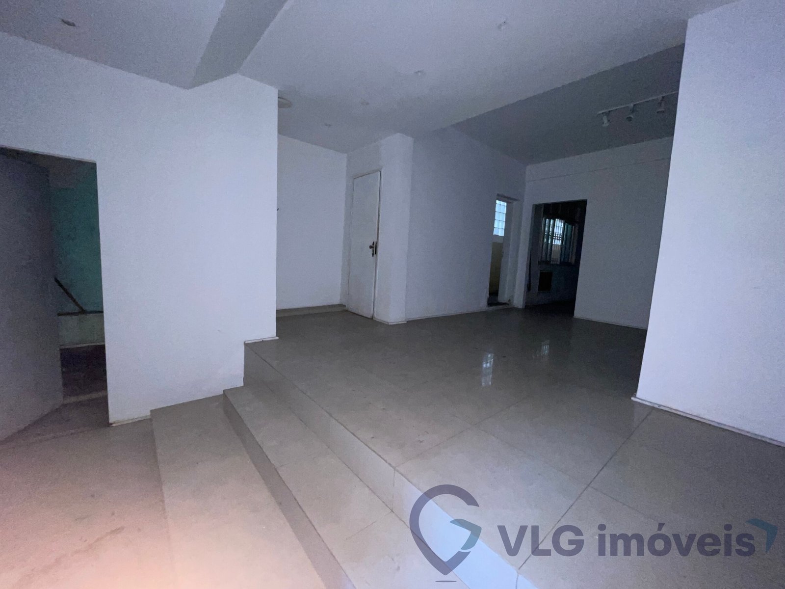 Imóvel para alugar, 365m² – Centro