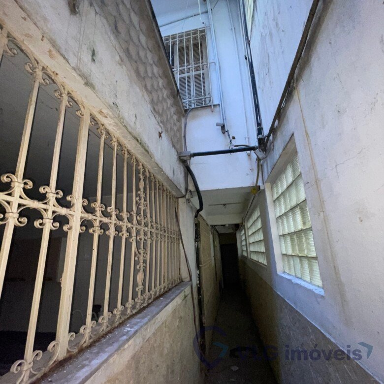 780
