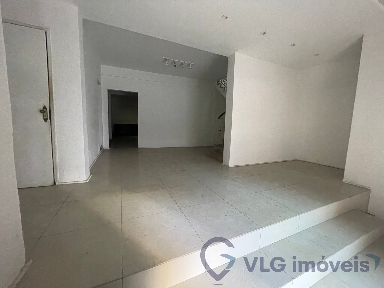 Imóvel para alugar, 365m² – Centro