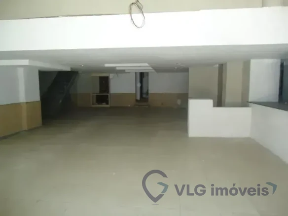 Loja / Salão / Ponto Comercial para alugar, 374m² – Centro