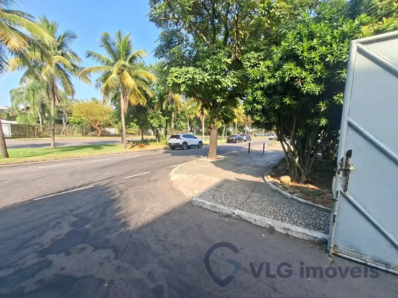 imgi_174_loja-salao-ponto-comercial-para-alugar-2100m-no-barra-da-tijuca-rio-de-janeiro Loja / Salão / Ponto Comercial para alugar, 2100m² – Barra da Tijuca
