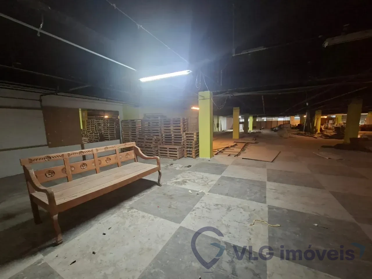 imgi_196_loja-salao-ponto-comercial-para-alugar-2100m-no-barra-da-tijuca-rio-de-janeiro Loja / Salão / Ponto Comercial para alugar, 2100m² – Barra da Tijuca
