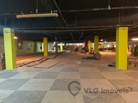 Loja / Salão / Ponto Comercial para alugar, 2100m² – Barra da Tijuca
