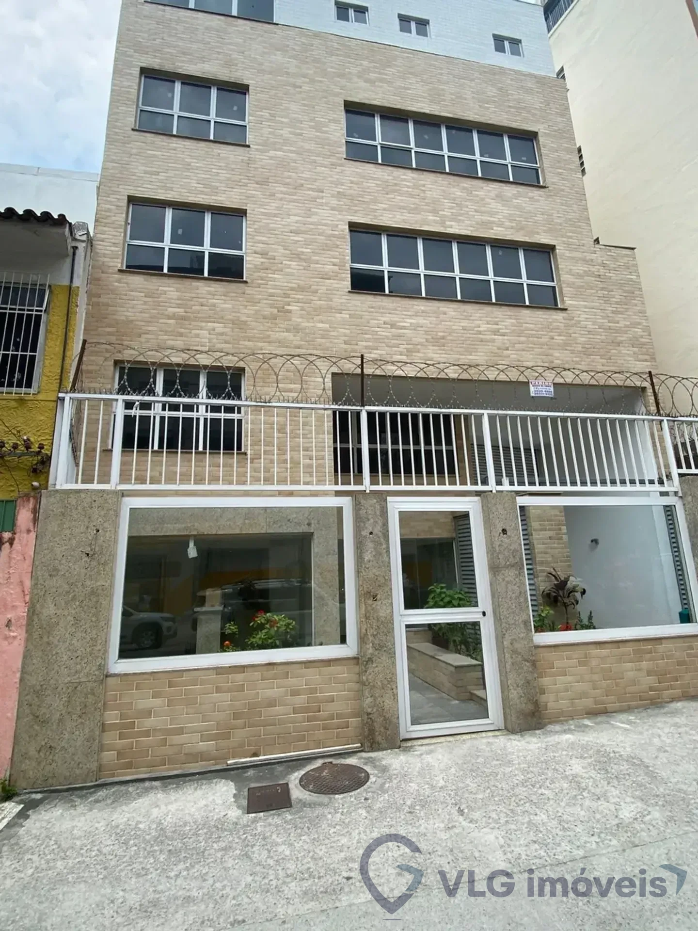 imgi_272_conjunto-comercial-sala-para-alugar-359m-no-meier-rio-de-janeiro Conjunto Comercial / Sala para alugar, 359m² – Méier
