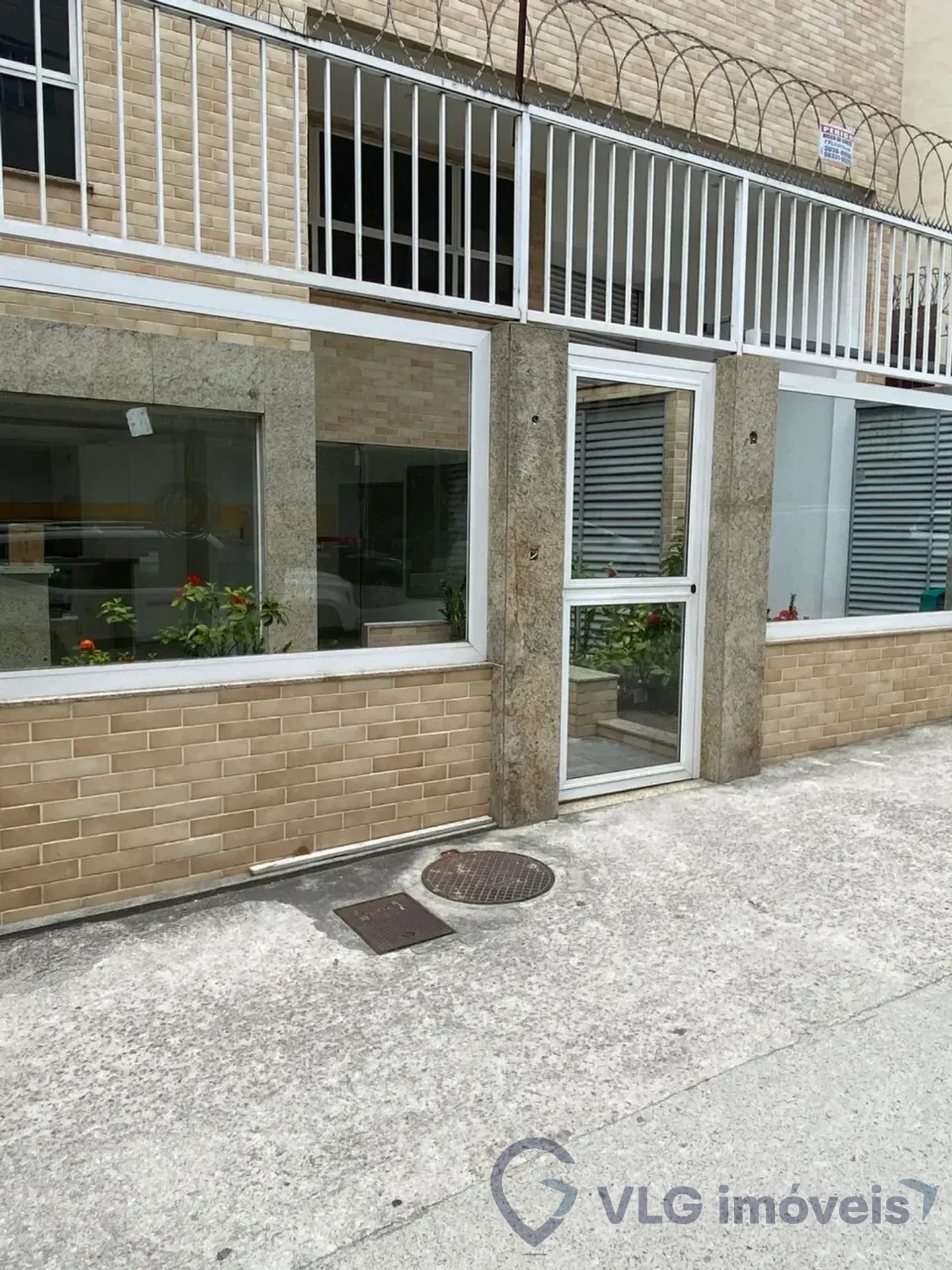 imgi_273_conjunto-comercial-sala-para-alugar-359m-no-meier-rio-de-janeiro Conjunto Comercial / Sala para alugar, 359m² – Méier